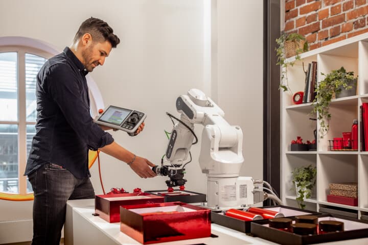 kolaboratívny robot abb